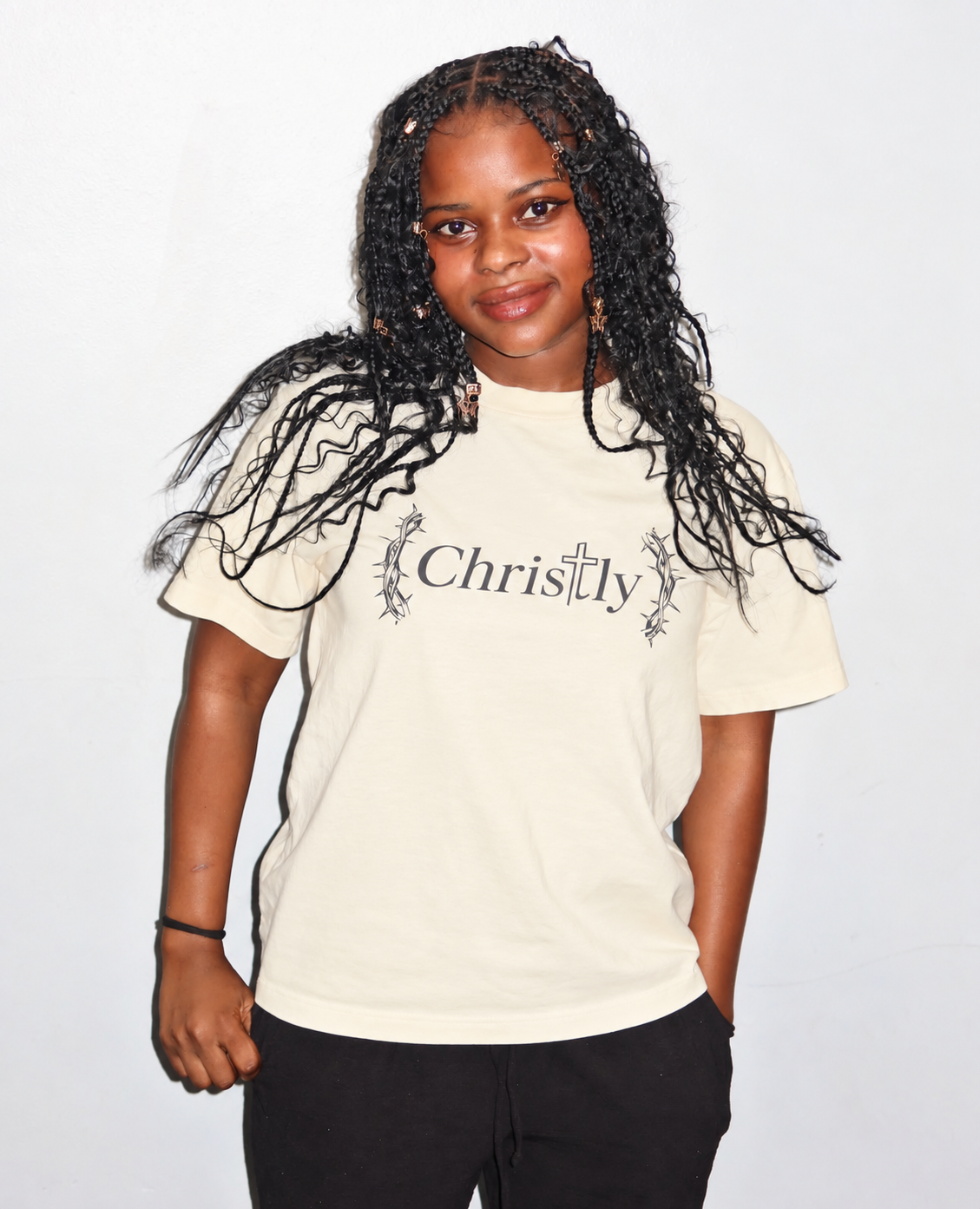 CHRISTLY Signature Tee - Cream